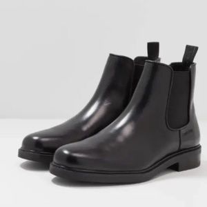 NEW Calvin Klein Men's Brayden Chelsea Boot Black Leather Size 10.5